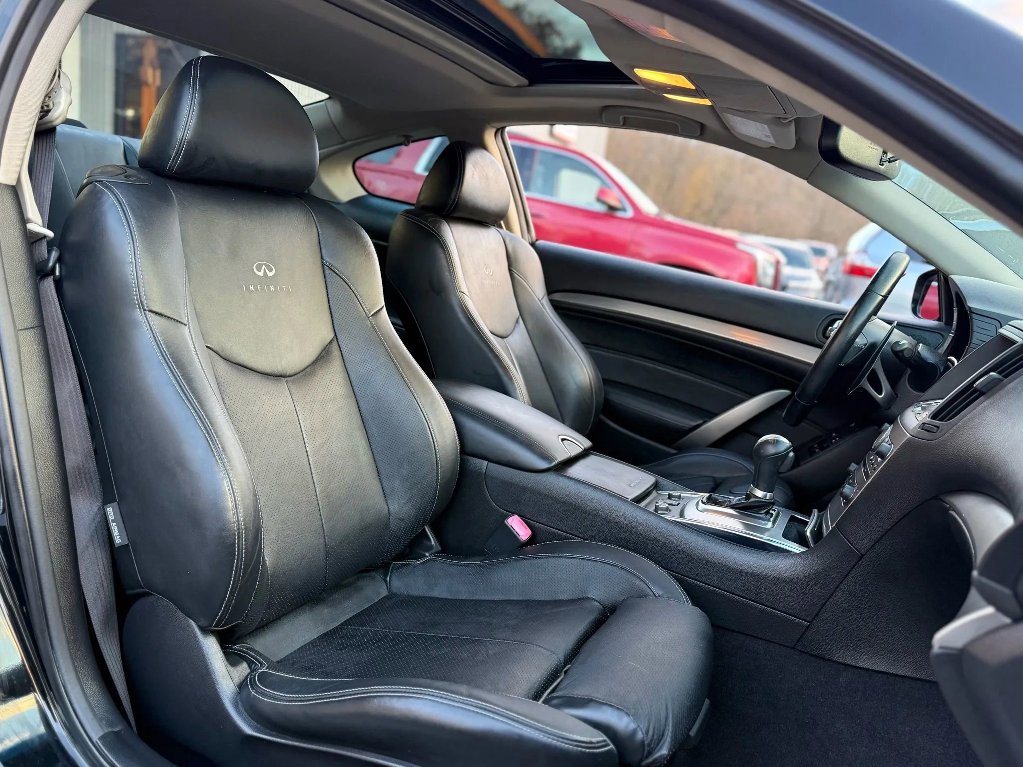 Used 2012 INFINITI G37 x Coupe w/ Premium Pkg image 27