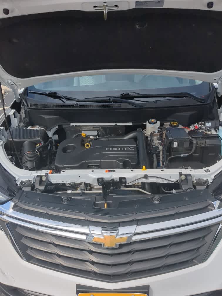 Used 2022 Chevrolet Equinox LS image 9