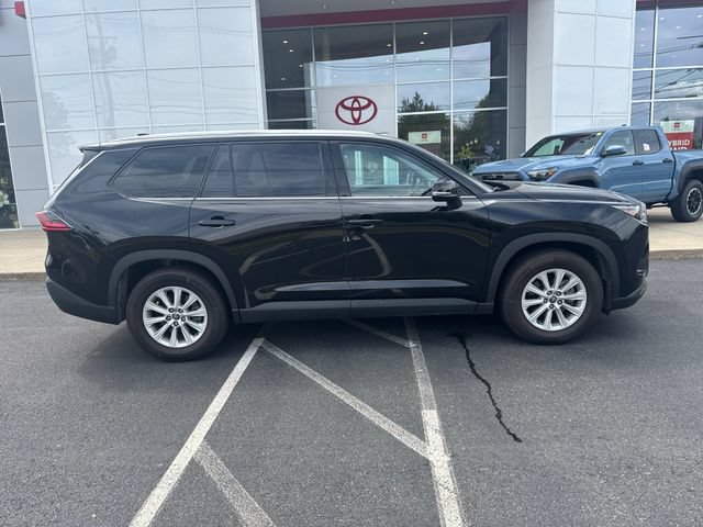 Used 2025 Toyota Grand Highlander AWD Hybrid image 2