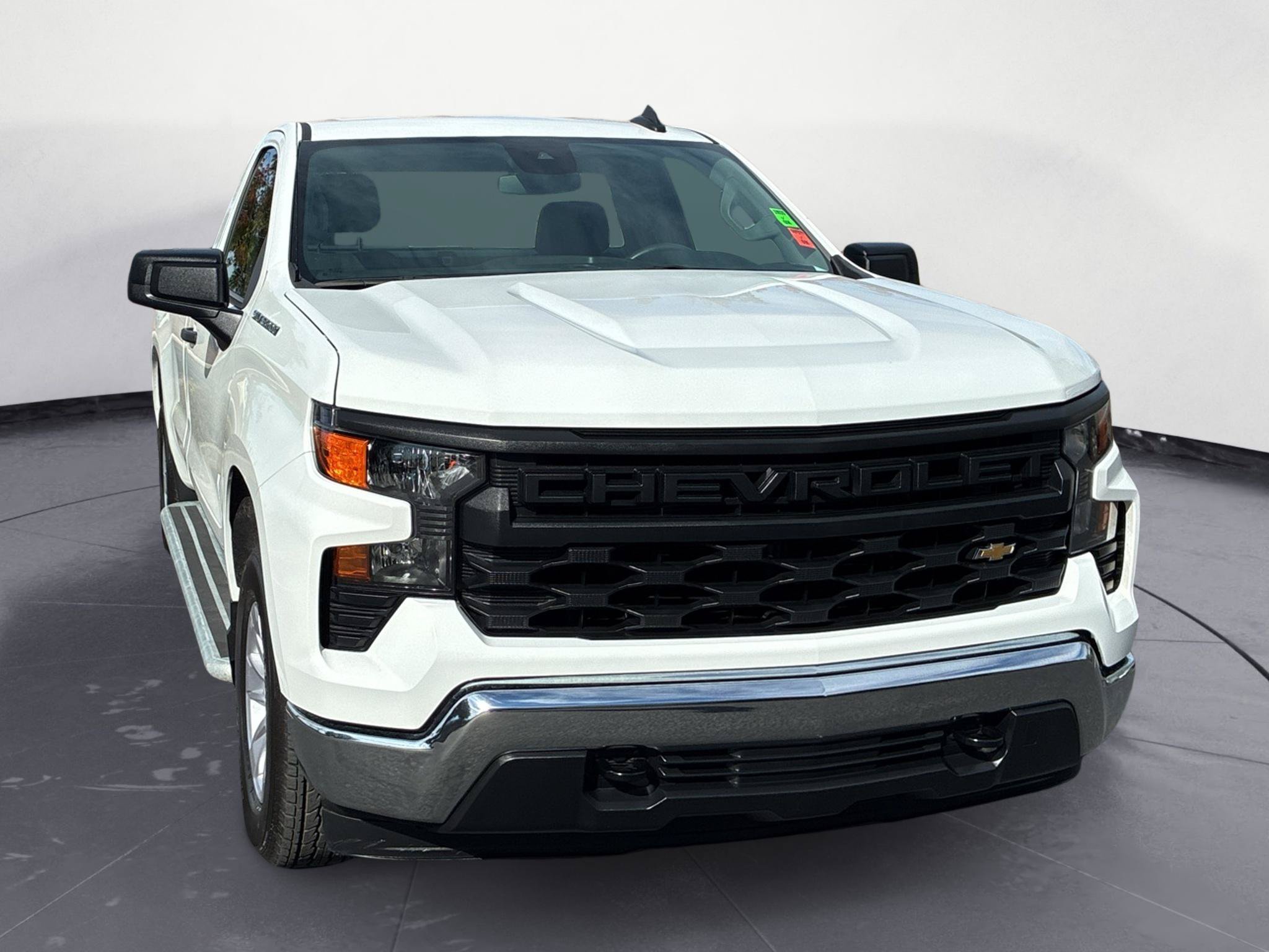 Used 2025 Chevrolet Silverado 1500 W/T RWD image 7