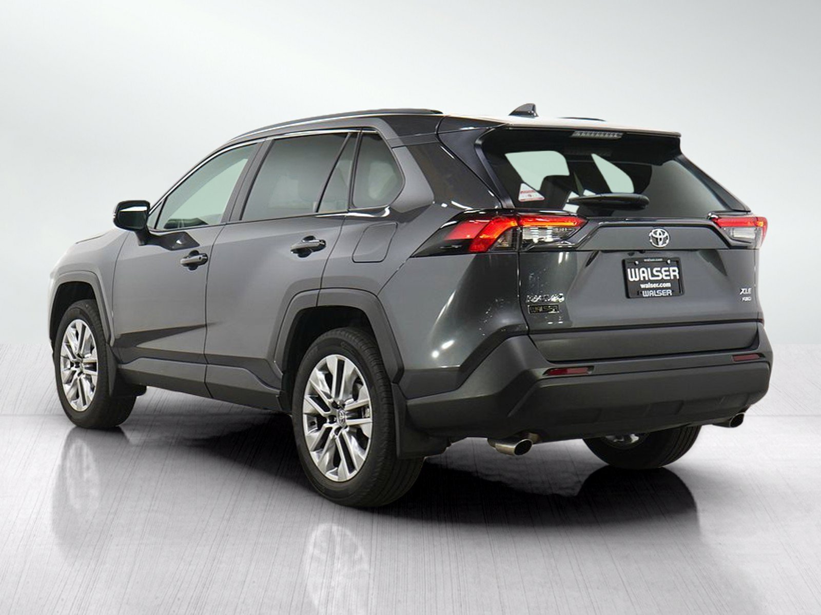 Used 2025 Toyota RAV4 XLE Premium w/ Weather Package AWD/4WD image 3
