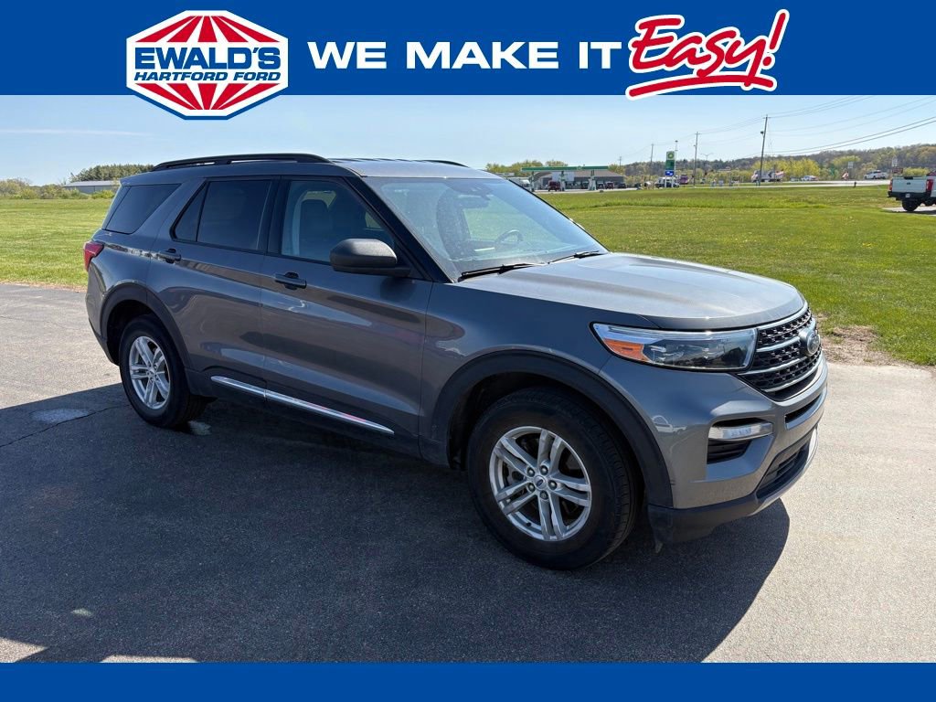 Used 2024 Ford Explorer XLT w/ Equipment Group 202A AWD/4WD image 1