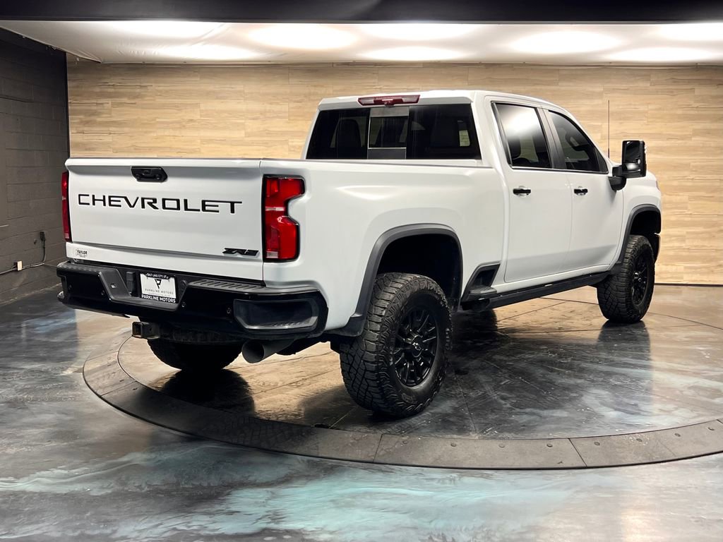 Used 2024 Chevrolet Silverado 2500 ZR2 w/ Technology Package AWD/4WD image 22
