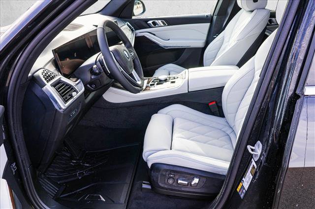 Certified 2025 BMW X5 xDrive50e w/ Parking Assistance Package image 12