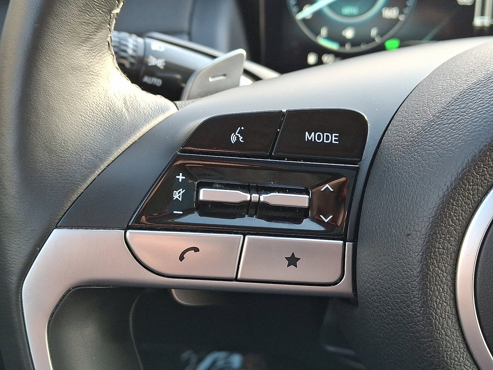 Certified 2024 Hyundai Tucson Limited image 21