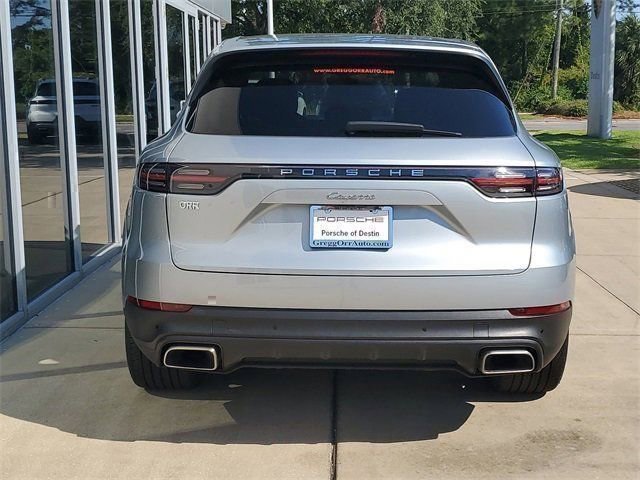 Used 2021 Porsche Cayenne AWD/4WD image 11