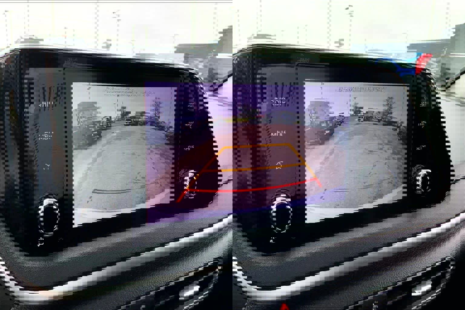 Used 2022 Hyundai Sonata SE w/ Cargo Package image 22