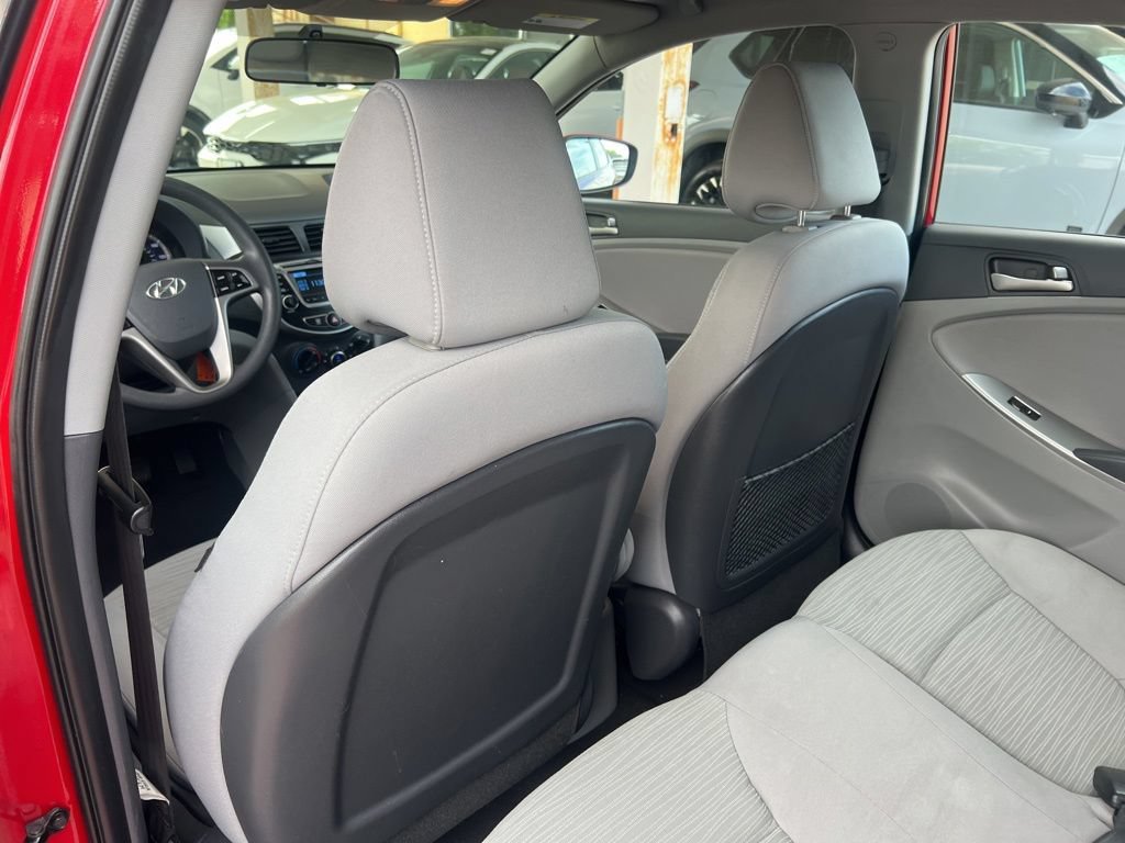 Used 2017 Hyundai Accent SE FWD image 9