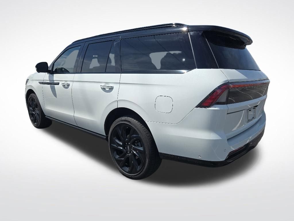 Used 2025 Lincoln Navigator Black Label AWD/4WD image 20