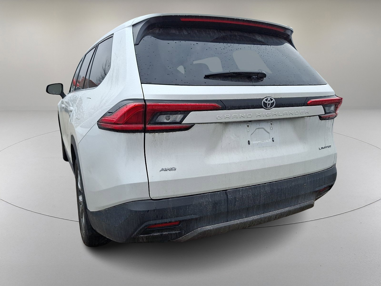 Used 2024 Toyota Grand Highlander Limited image 7