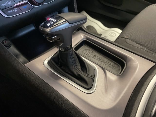 Used 2019 Dodge Charger SXT RWD image 21