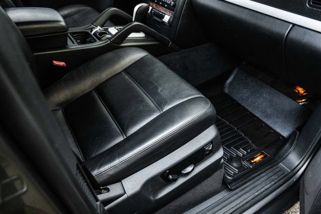 Used 2008 Porsche Cayenne AWD/4WD image 59