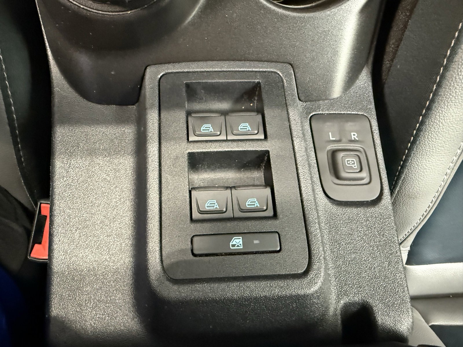 Used 2022 Ford Bronco Outer Banks image 15