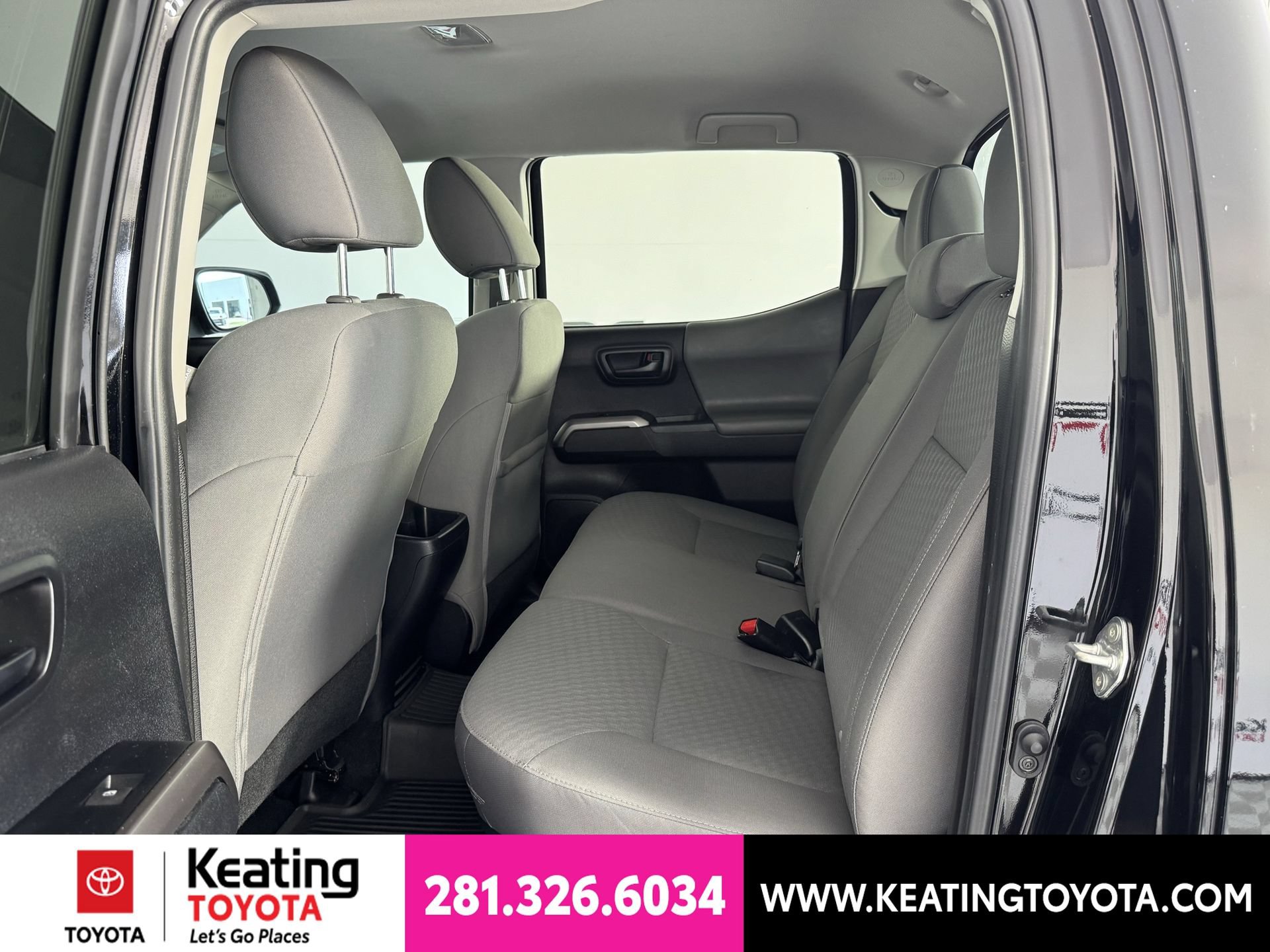 Used 2023 Toyota Tacoma SR5 RWD image 15