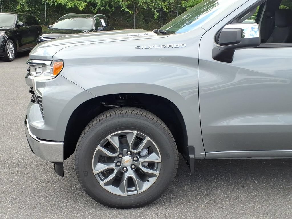New 2026 Chevrolet Silverado 1500 LT AWD/4WD image 7