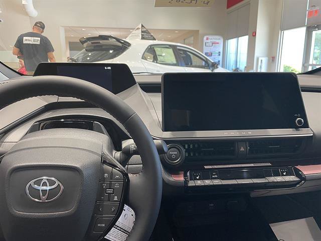 New 2026 Toyota Prius Plug-In Hybrid FWD image 16