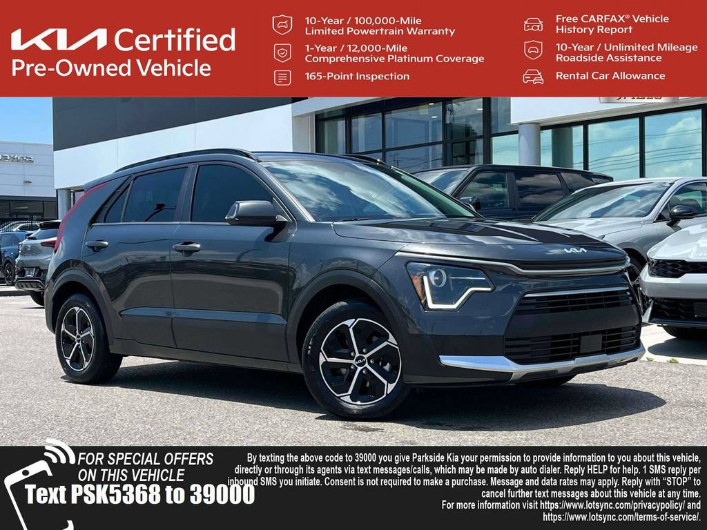 Certified 2025 Kia Niro EX