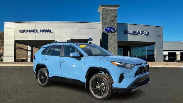 Used 2024 Toyota RAV4 SE w/ Weather Package image 1