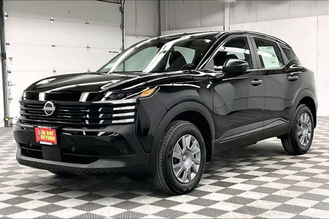 New 2026 Nissan Kicks S image 3