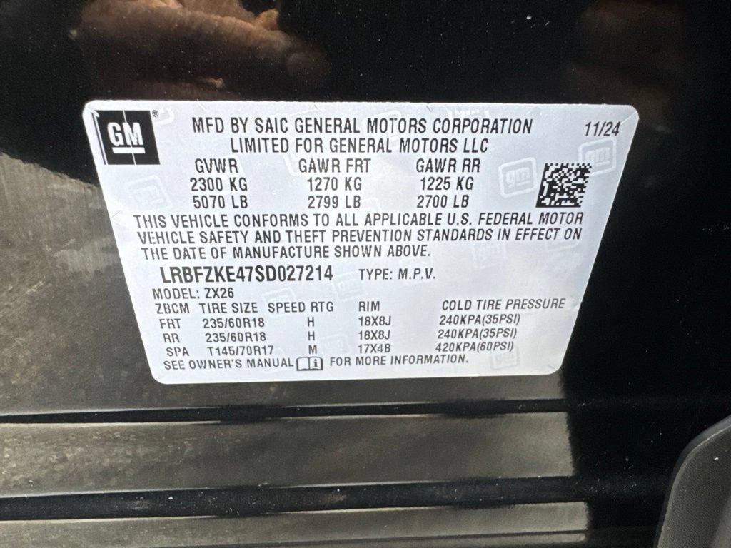 Used 2025 Buick Envision Preferred AWD/4WD image 10