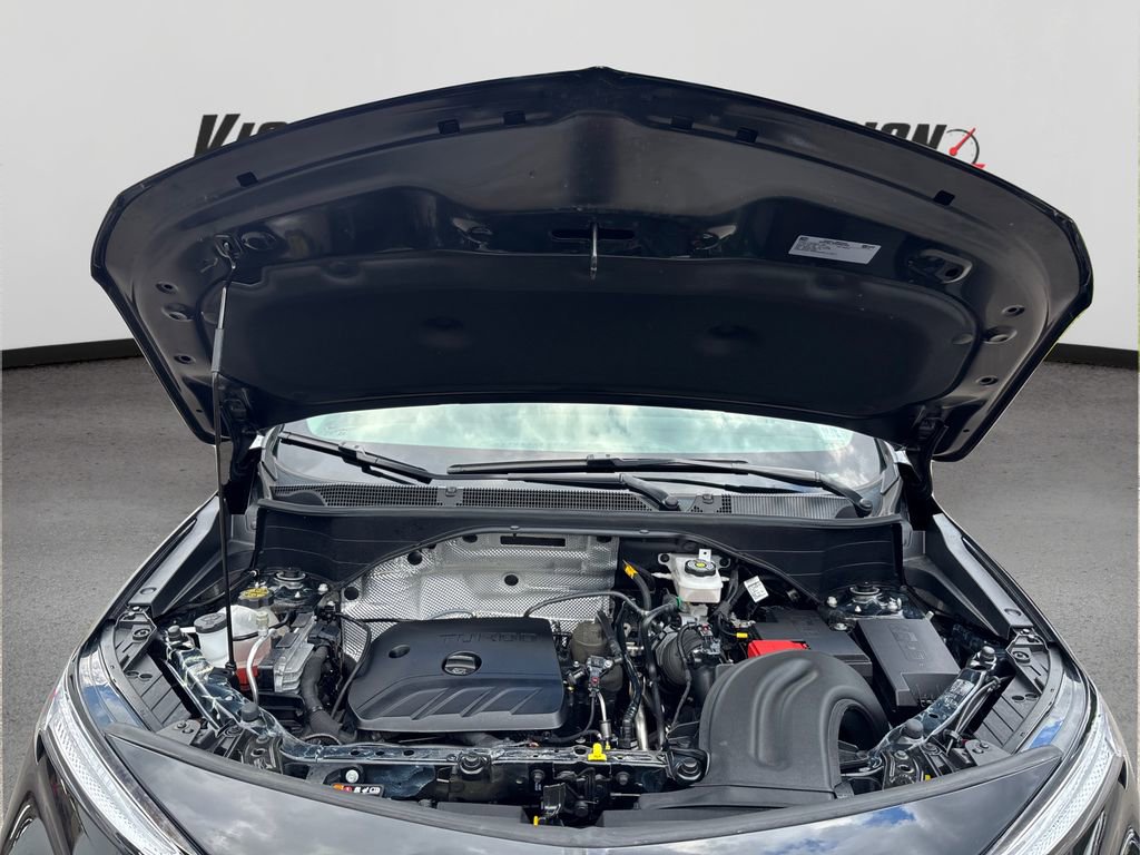 Certified 2024 Buick Encore GX Avenir image 13