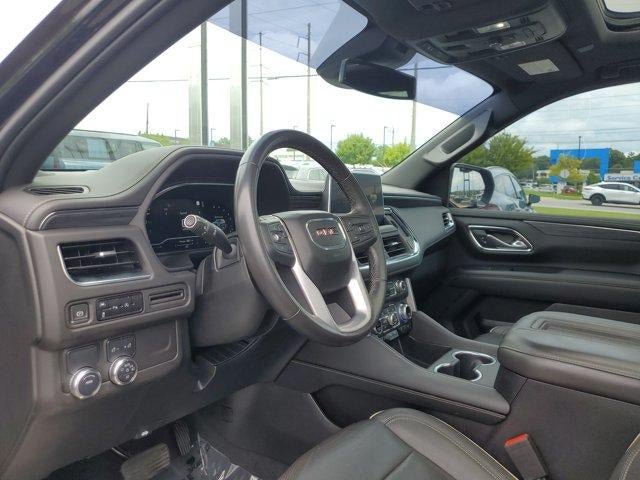 Used 2023 GMC Yukon SLT RWD image 16