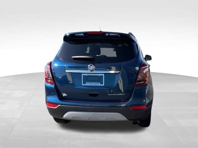 Certified 2019 Buick Encore Sport Touring w/ Safety Package FWD image 8