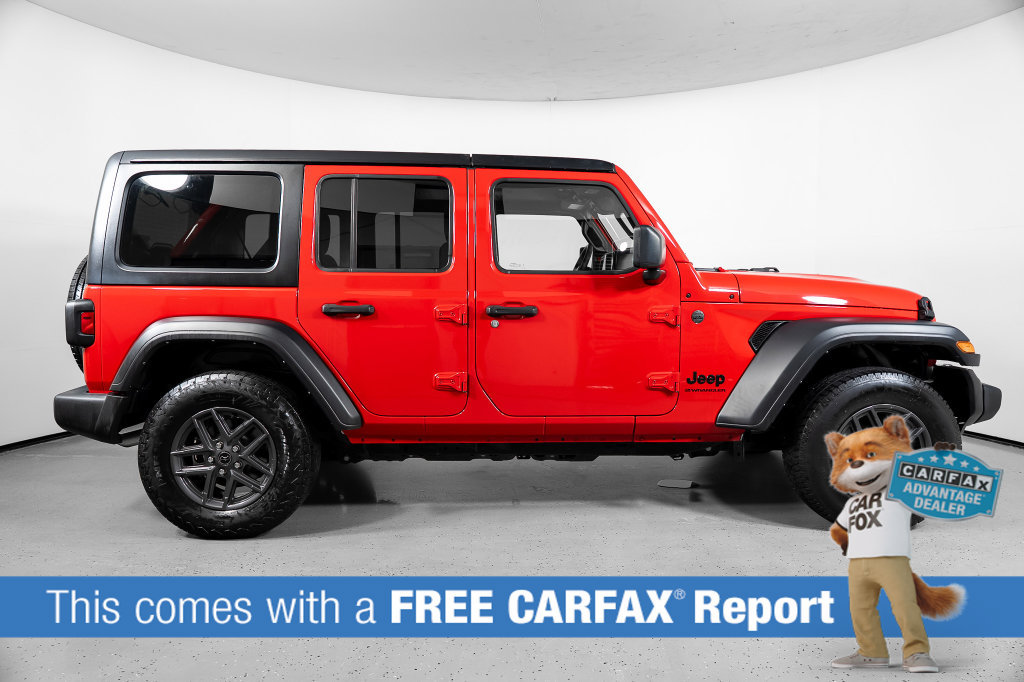 Used 2024 Jeep Wrangler Unlimited Sport AWD/4WD image 3