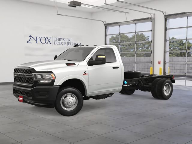 New 2024 RAM 3500 Tradesman image 2