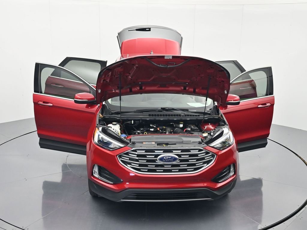 Certified 2022 Ford Edge Titanium AWD/4WD image 45