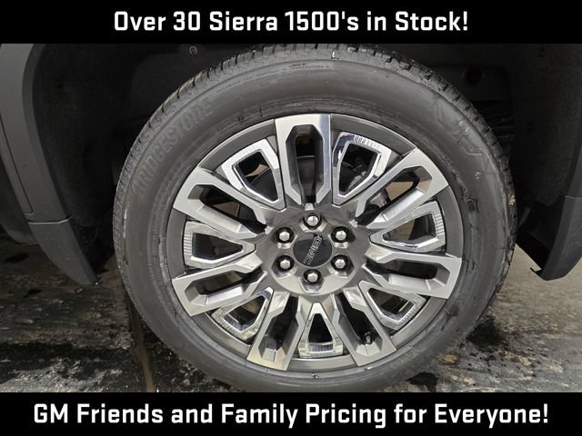 New 2026 GMC Sierra 1500 Denali Ultimate w/ LPO, Black Badging Package AWD/4WD image 13