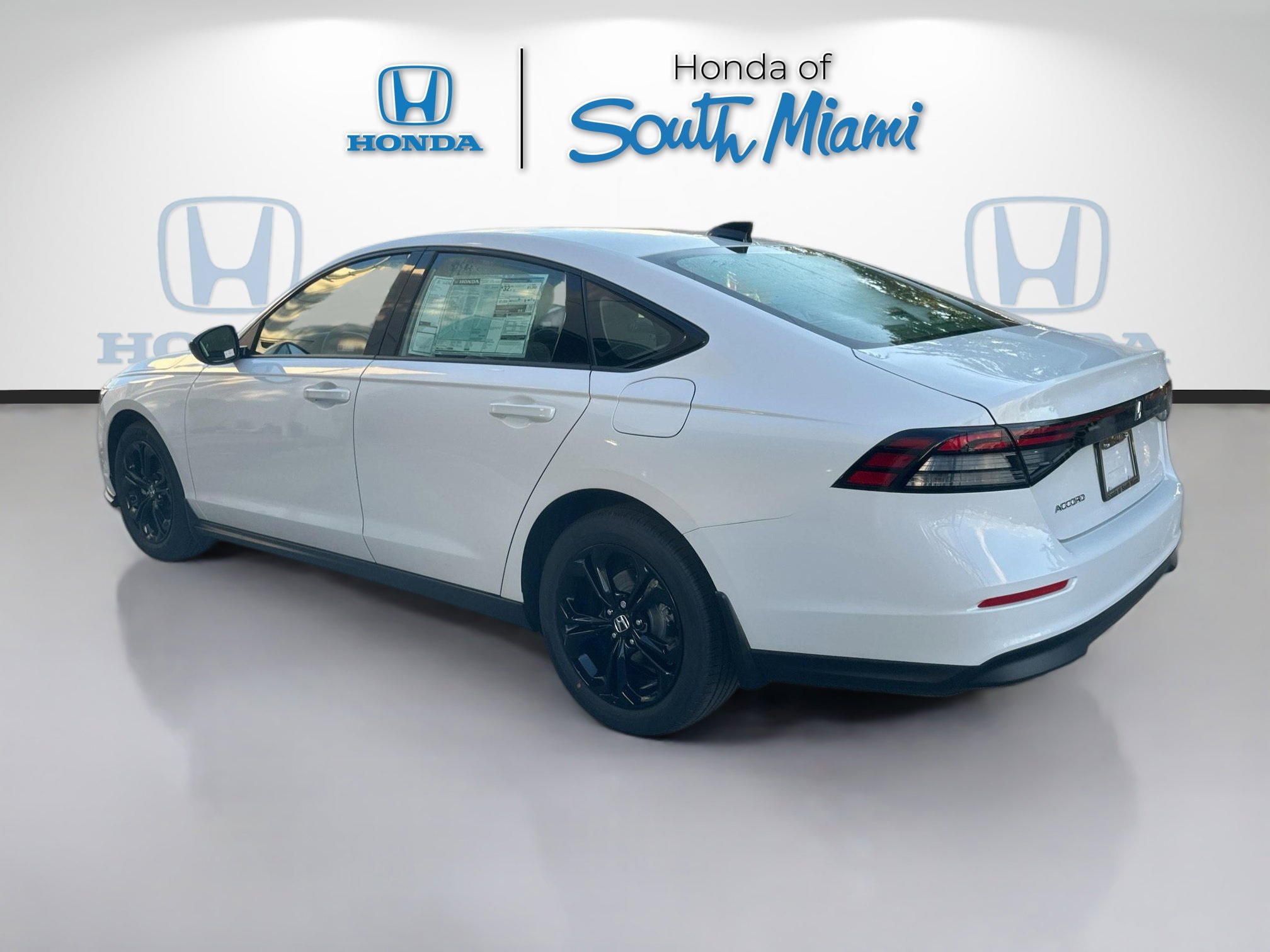 New 2025 Honda Accord SE image 4