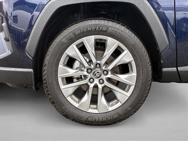 Used 2025 Toyota RAV4 Limited image 9