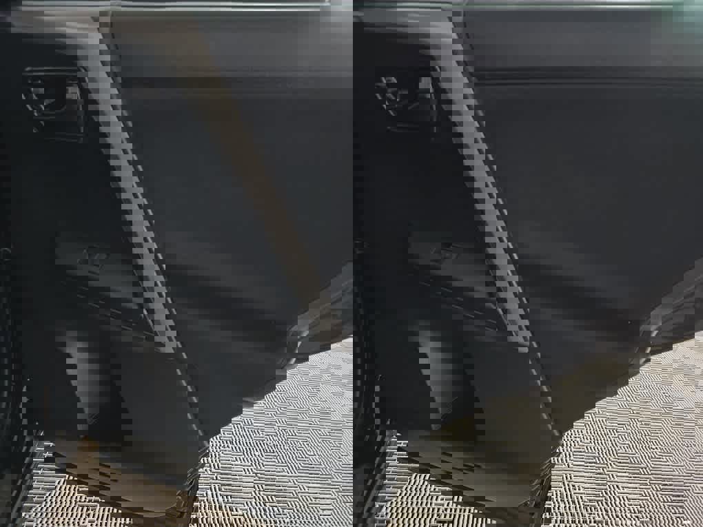 Used 2018 Toyota RAV4 LE w/ All Weather Liner Package image 9