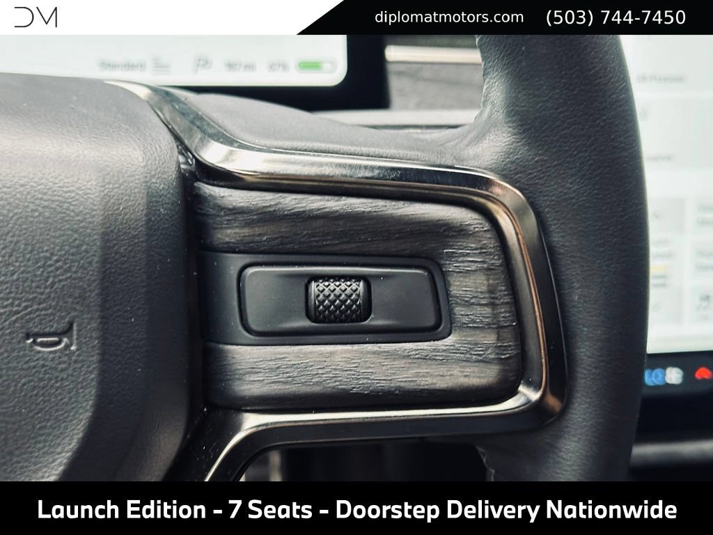 Used 2023 Rivian R1S Launch Edition AWD/4WD image 34