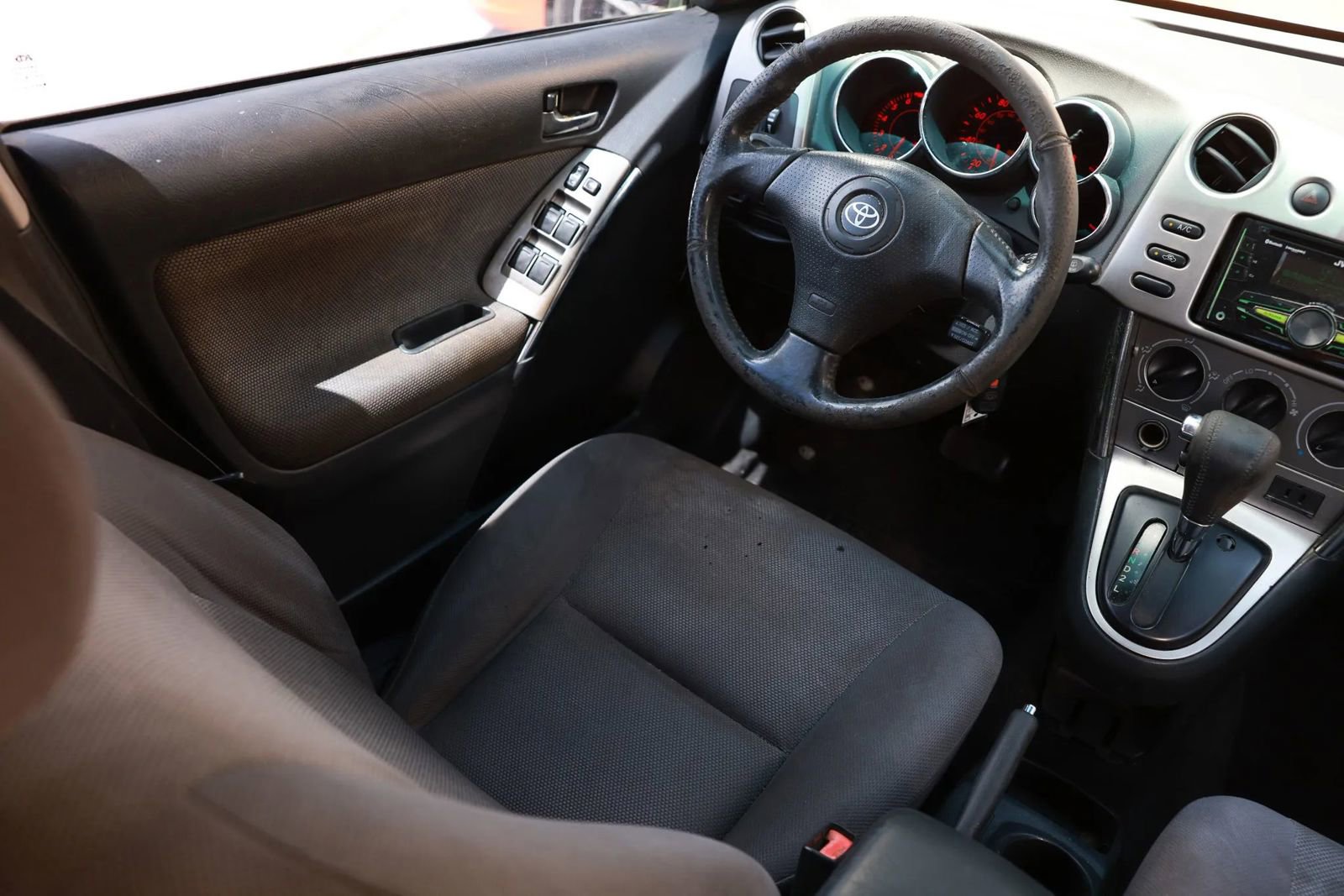 Used 2003 Toyota Matrix XR FWD image 20