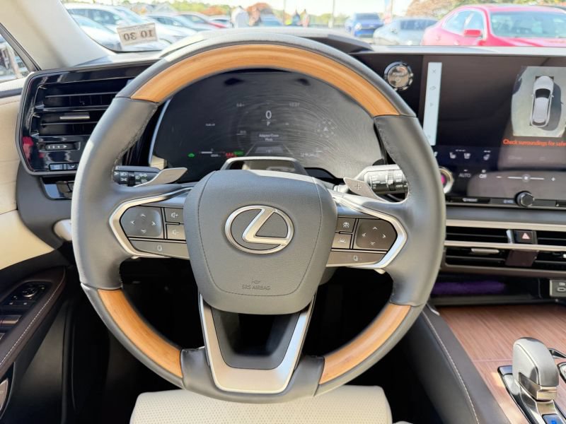Used 2025 Lexus RX 350 w/ Convenience Package AWD/4WD image 22