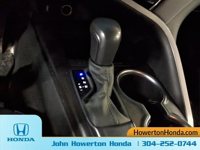 Used 2024 Toyota Camry SE FWD image 19