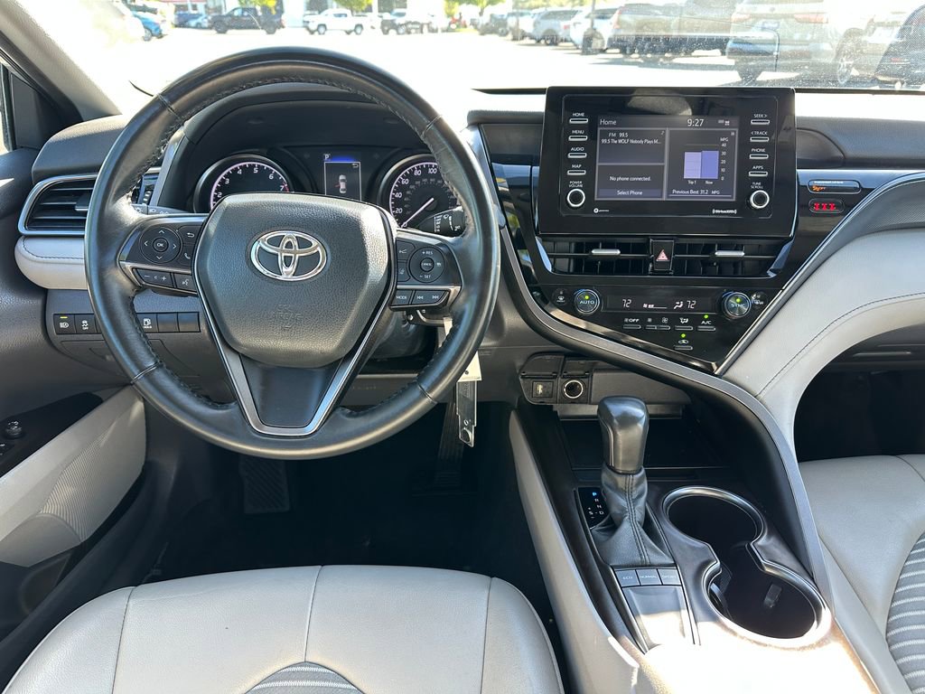 Used 2024 Toyota Camry SE FWD image 15