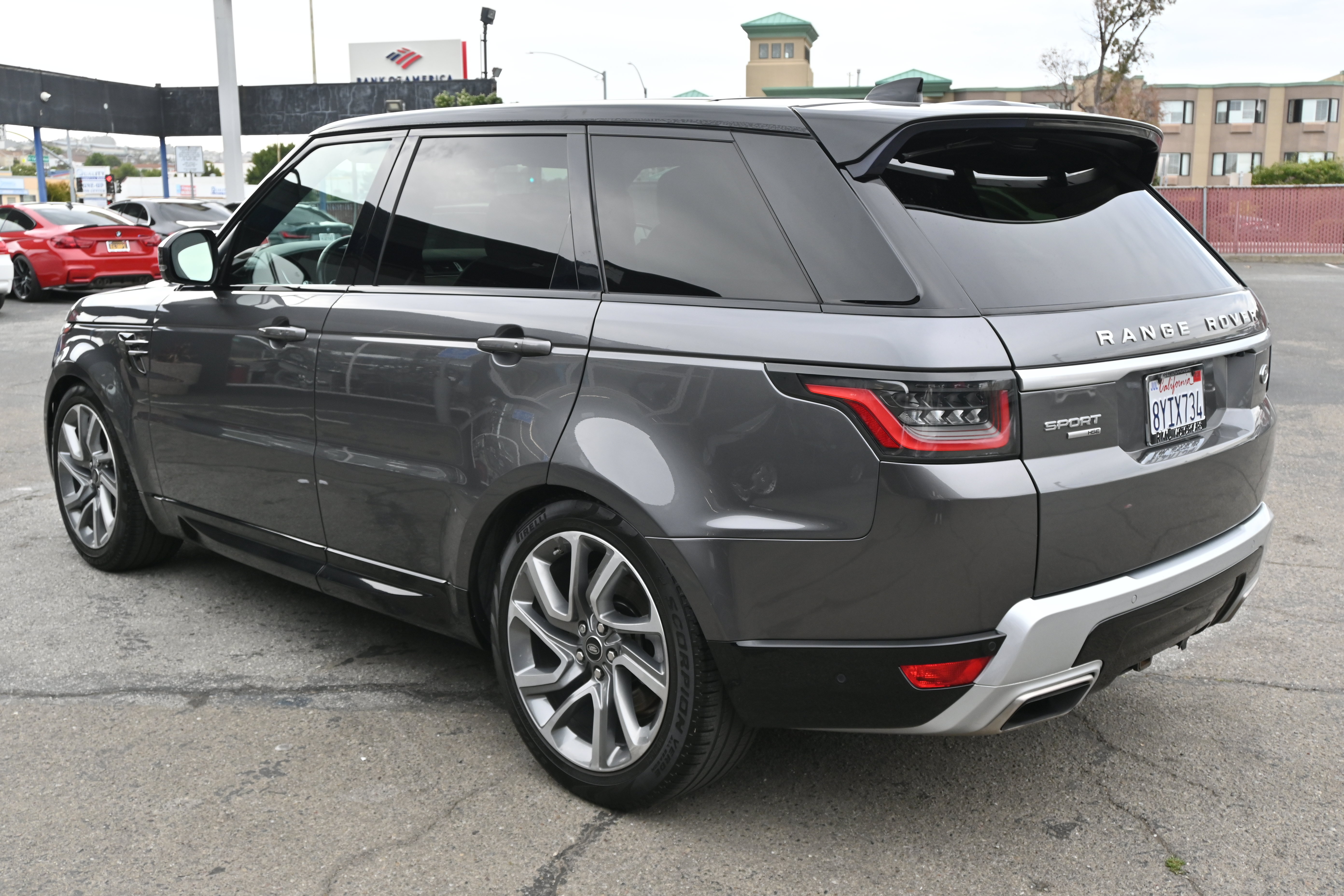 Used 2018 Land Rover Range Rover Sport HSE AWD/4WD image 6