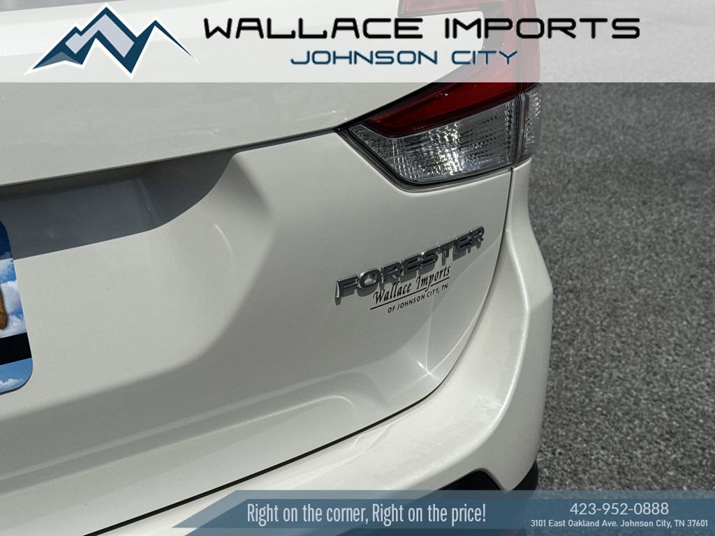 Certified 2023 Subaru Forester Premium image 11