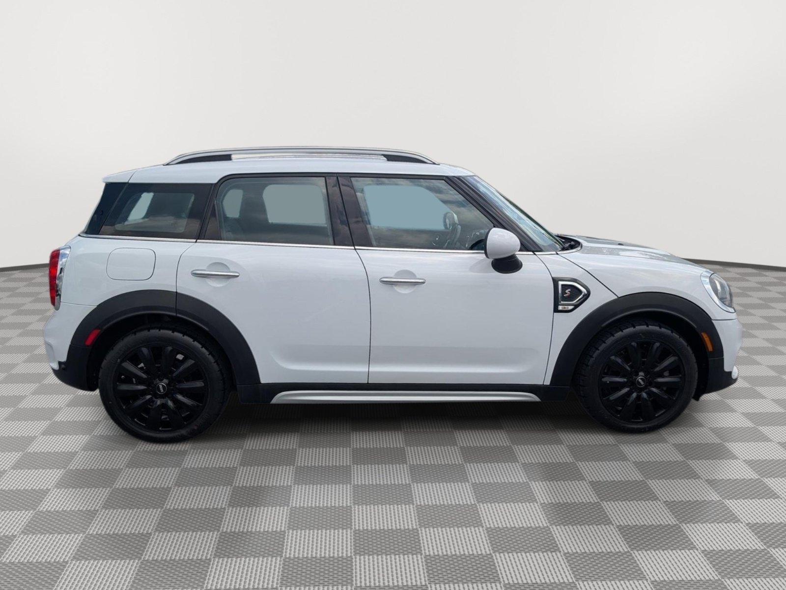Used 2019 MINI Cooper Countryman S FWD image 6