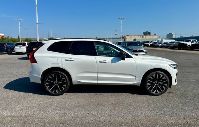 New 2026 Volvo XC60 B5 Ultra w/ Climate Package image 5