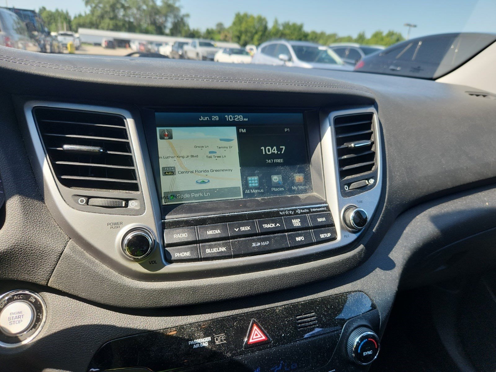 Used 2017 Hyundai Tucson SE Plus AWD/4WD image 11