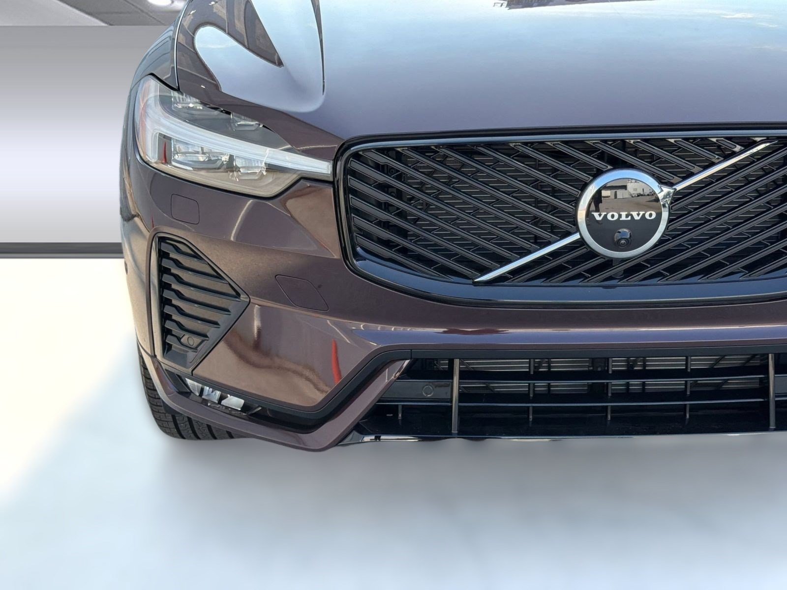 New 2026 Volvo XC60 B5 Plus w/ Climate Package AWD/4WD image 11