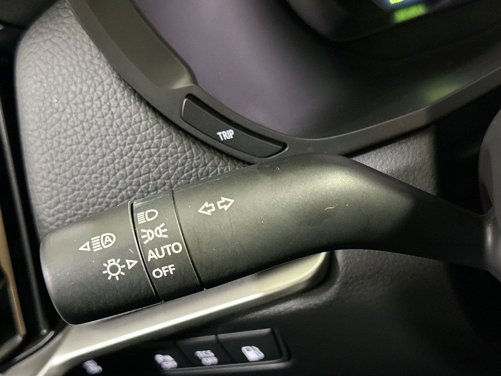 Used 2024 MAZDA CX-90 Plug-In Hybrid w/ Premium Pkg image 27