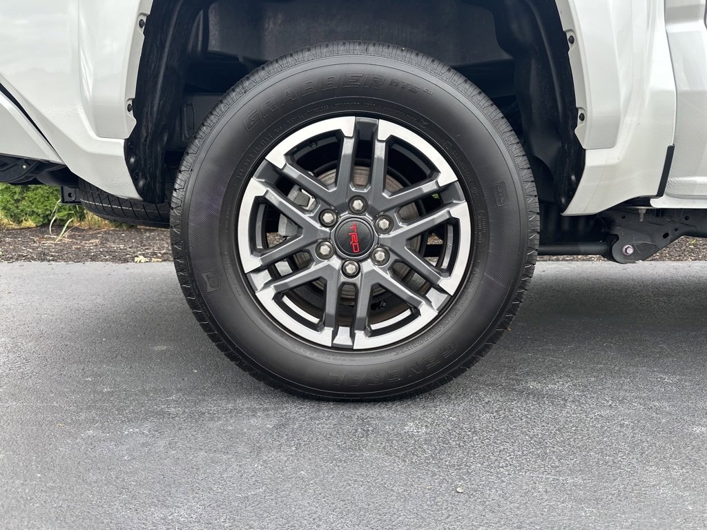 Used 2024 Toyota Tacoma TRD Sport image 34