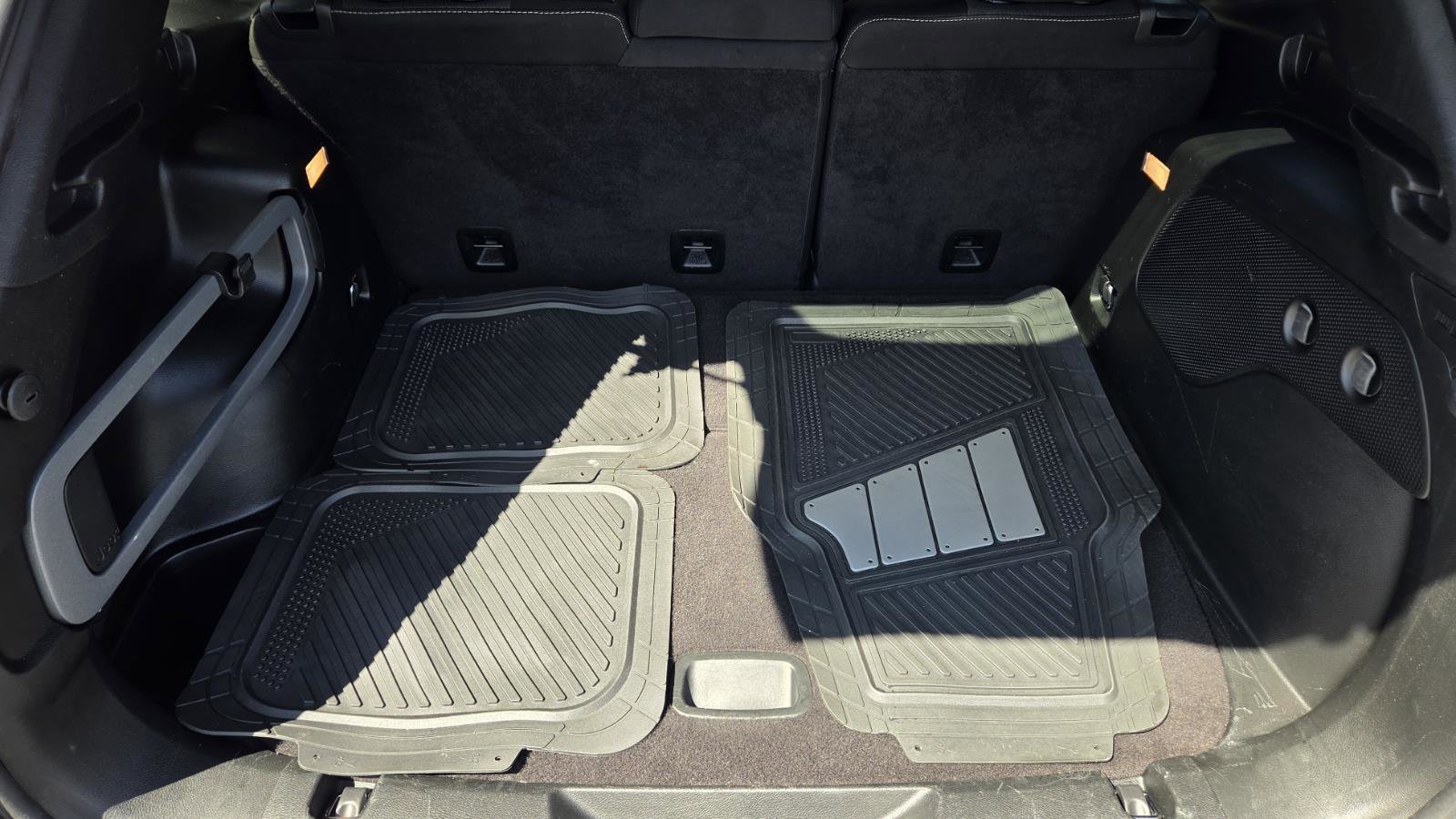 Used 2017 Jeep Cherokee Latitude w/ Safety/Convenience Group image 51