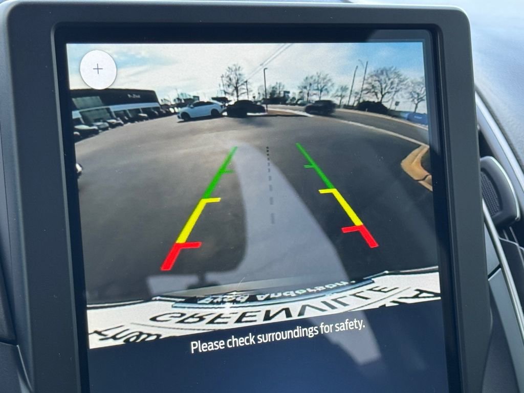 Used 2023 Ford Edge SE image 23