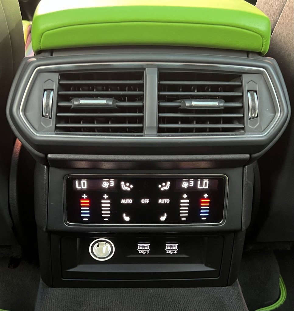 Used 2021 Lamborghini Urus image 20